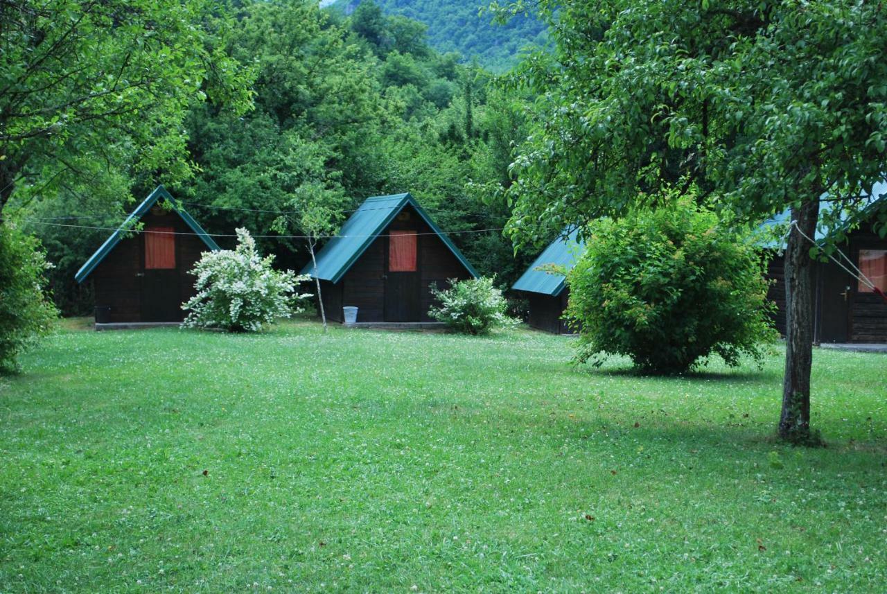 Rafting Camp Tara Center Tri Vodenice Bastasi Habitación foto